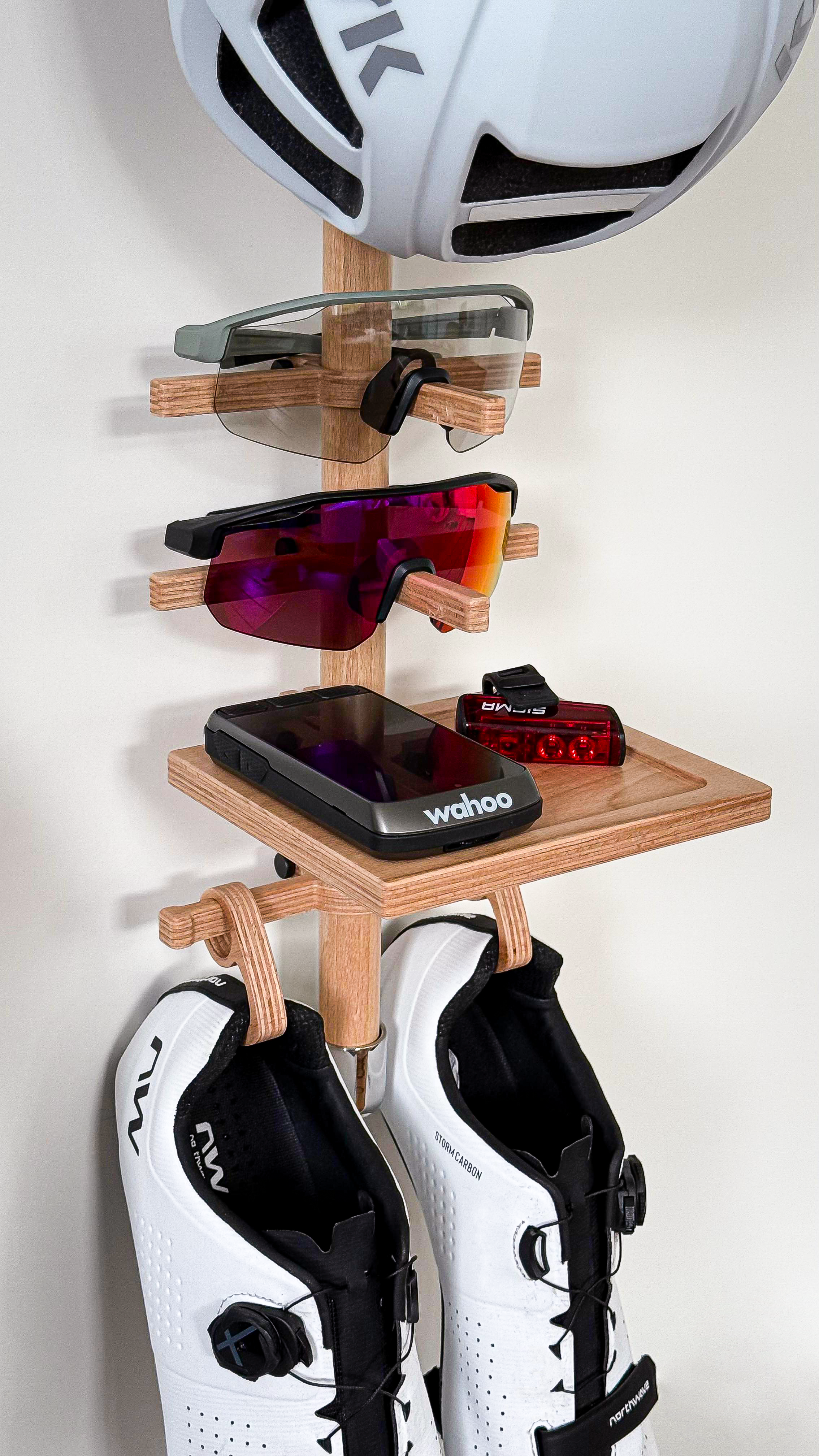 Bike Gear Wandhalterung aus Holz & Edelstahl