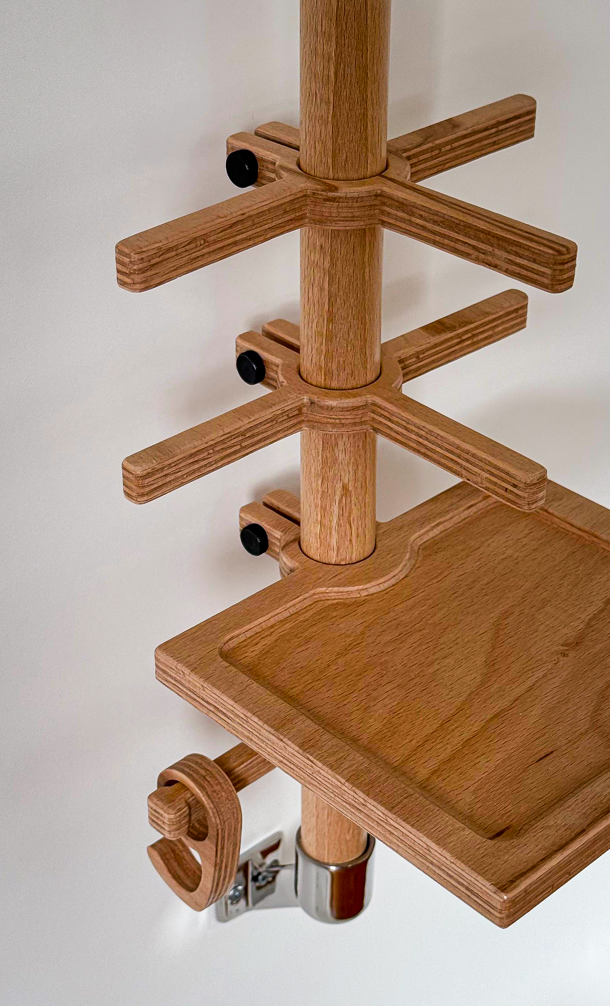 Bike Gear Wandhalterung aus Holz & Edelstahl