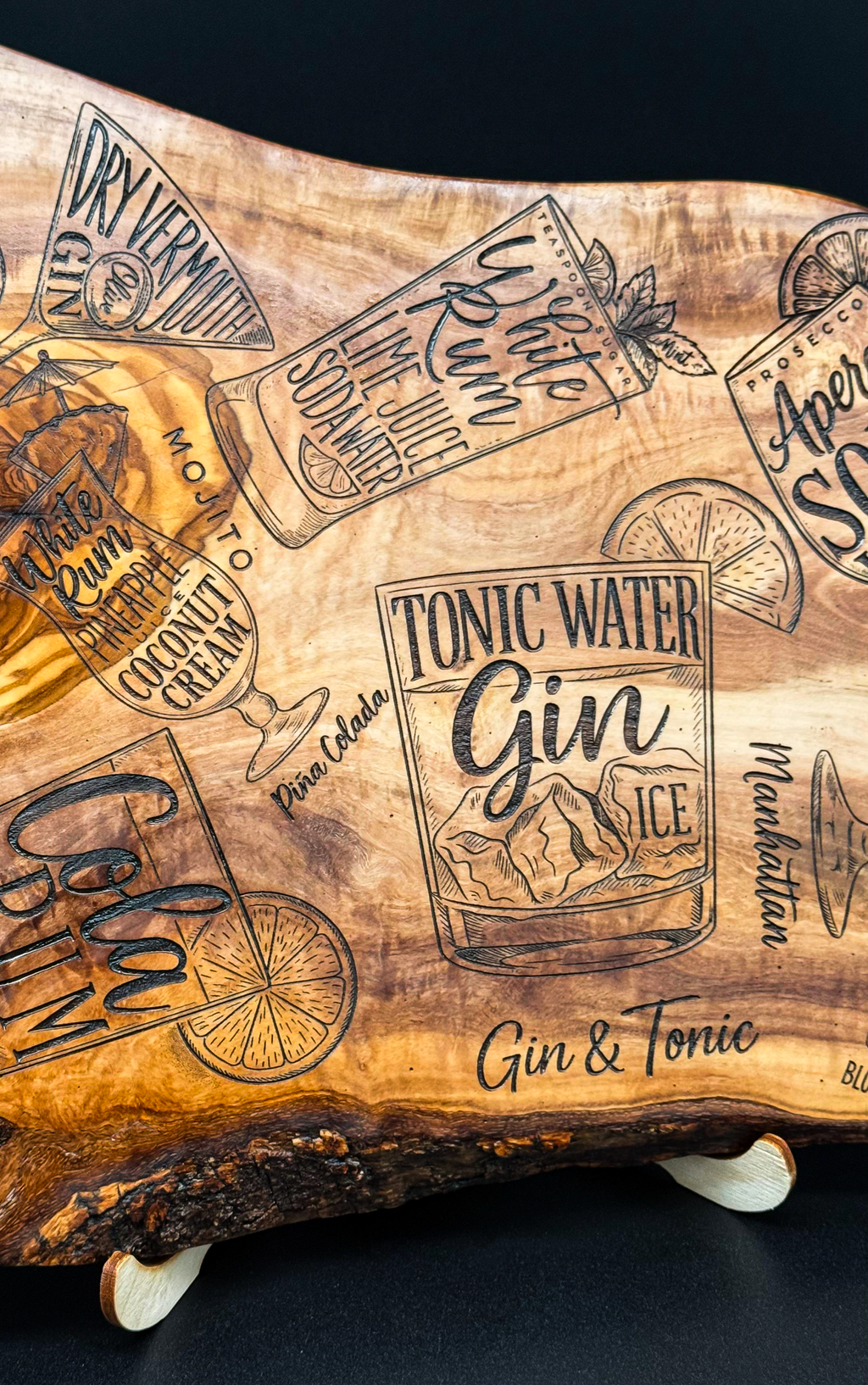 Olivenholz Servierbrett – Cocktail Edition