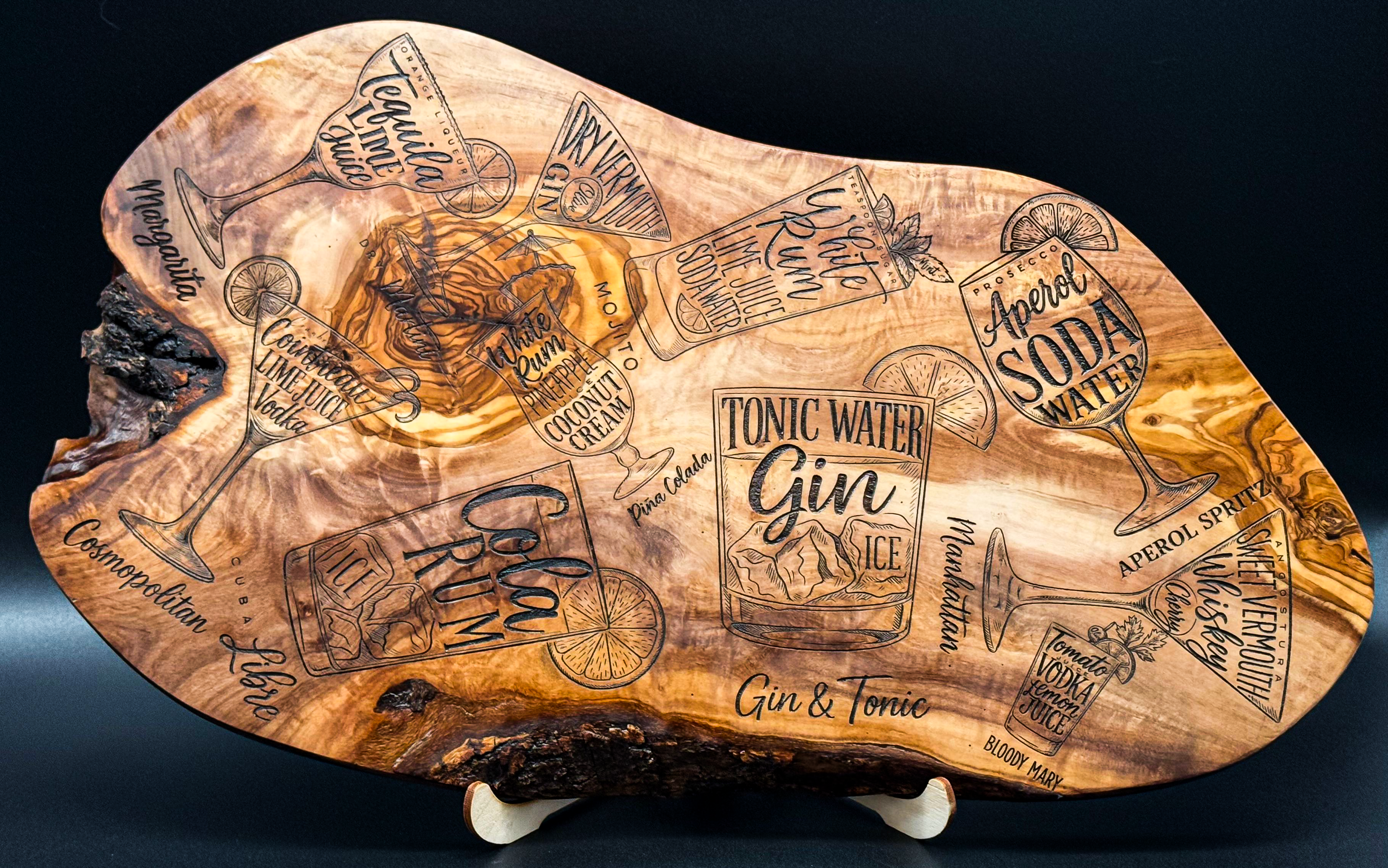 Olivenholz Servierbrett – Cocktail Edition