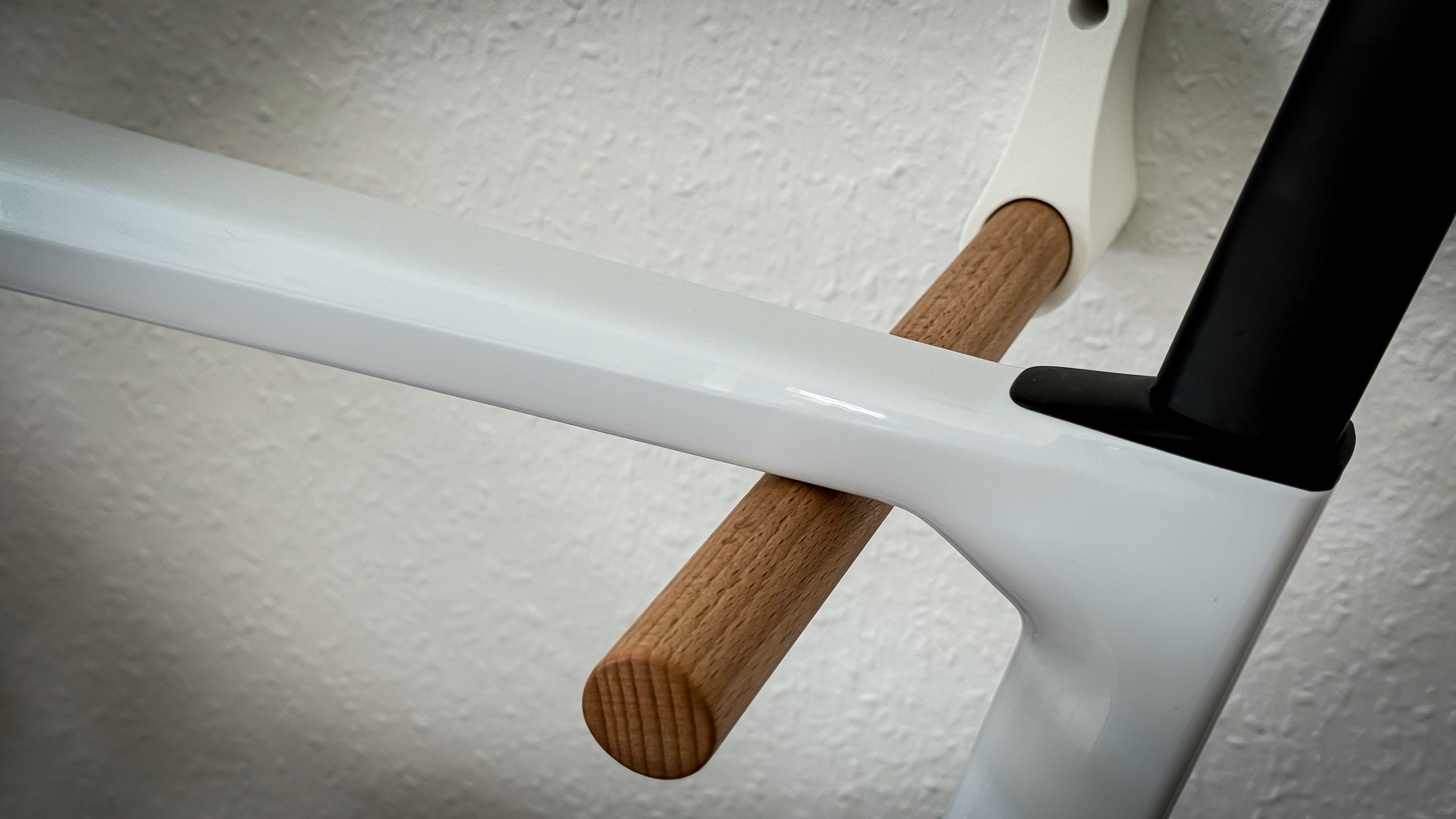 Rennrad Wandhalterung aus Holz & PLA